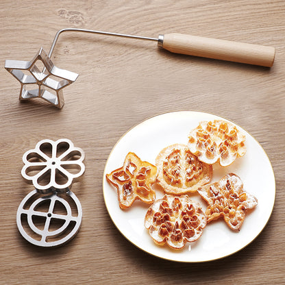 4 teiliges Bunuelos Set mit Holzgriff Rosetteneisen Waffelförmchen Set mit 3 Formen (Stern, Blume, Kreis)